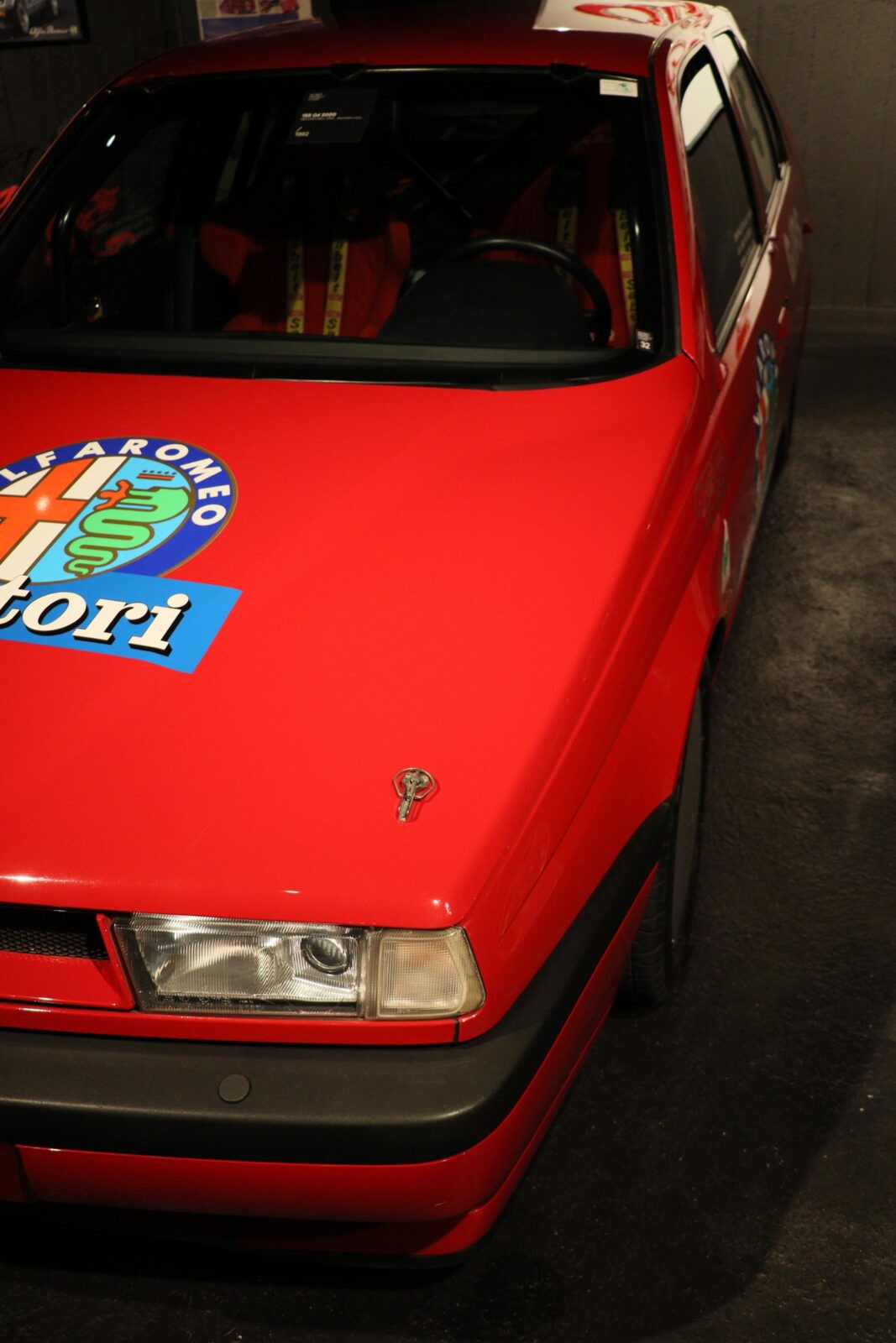   </p>
<p>Foto 1.9: la scritta posteriore della “Giulietta t.i.” del museo Cozzi.