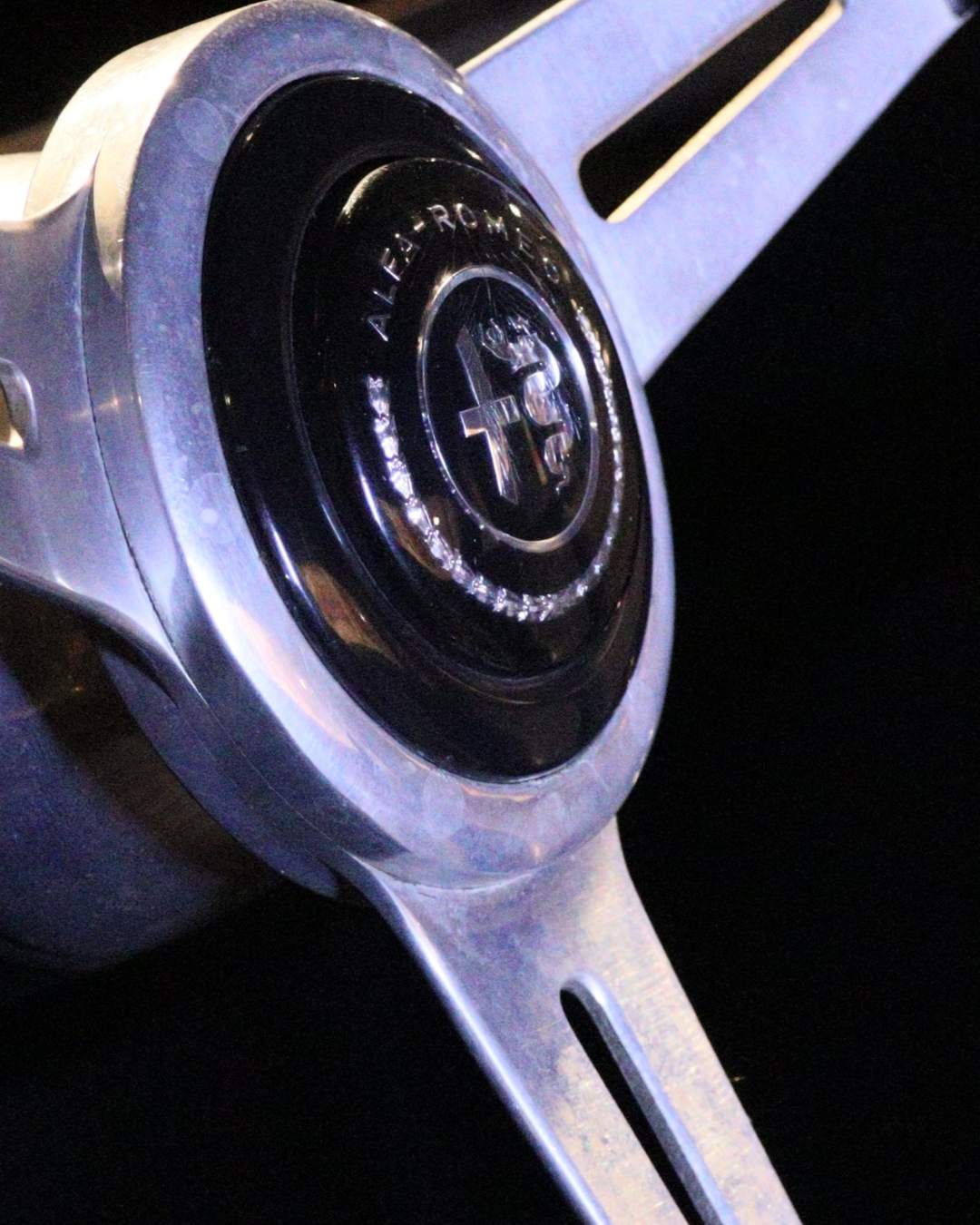 Foto 1.7: il motore a 4 cilindri bialbero di 1290 cc della Giulietta, in questo caso una “t.i.” del 1960 del museo F.lli Cozzi.